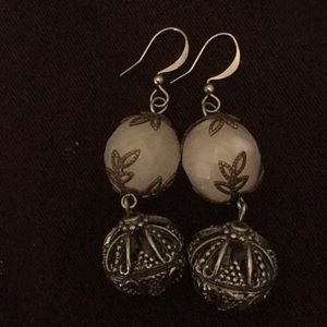Ball earrings
